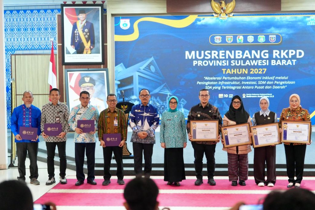 Mamuju Tengah Raih Penghargaan Indeks Inovasi Daerah Tertinggi di Sulawesi Barat